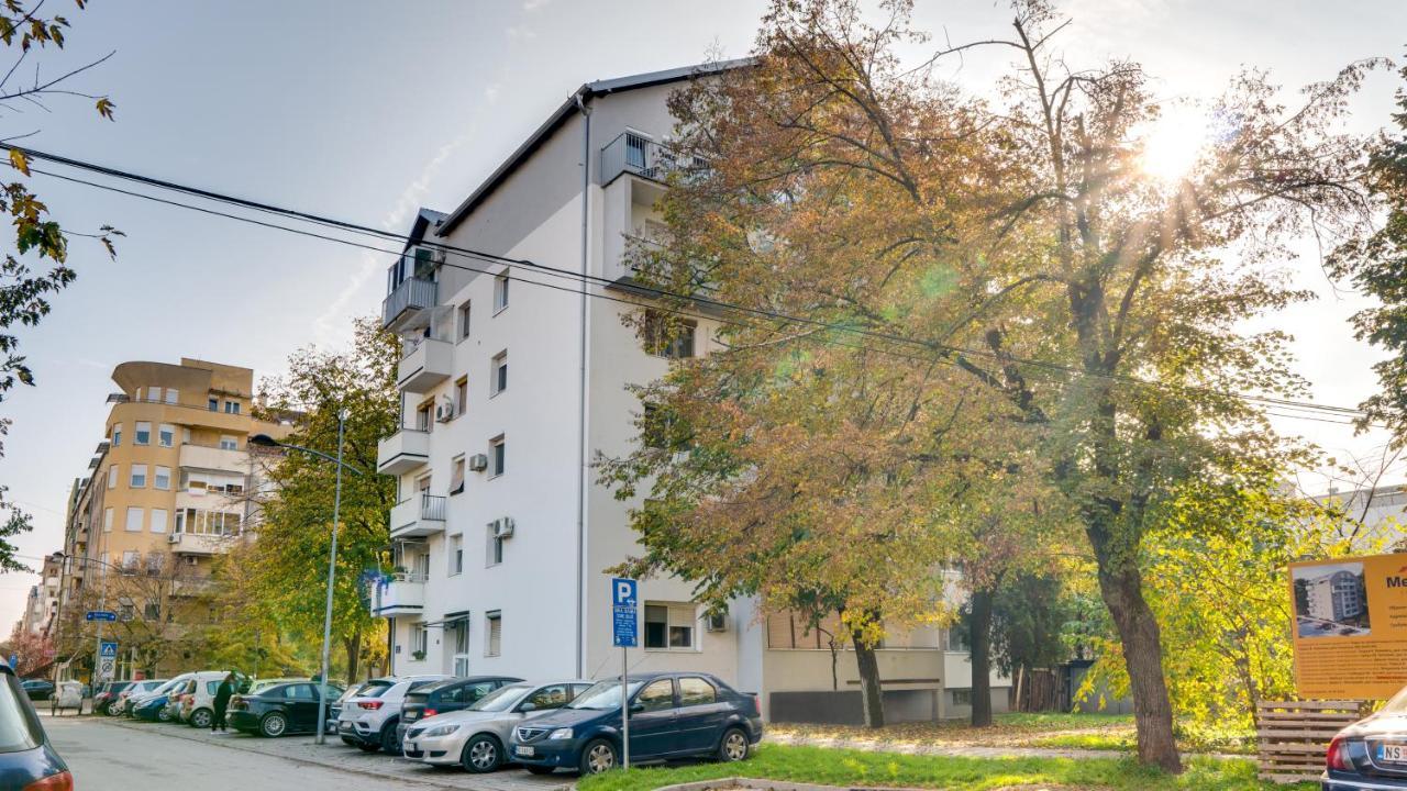 Spa Apartment Yang - Hot Tub, Sauna, Spa Novi Sad Exterior foto