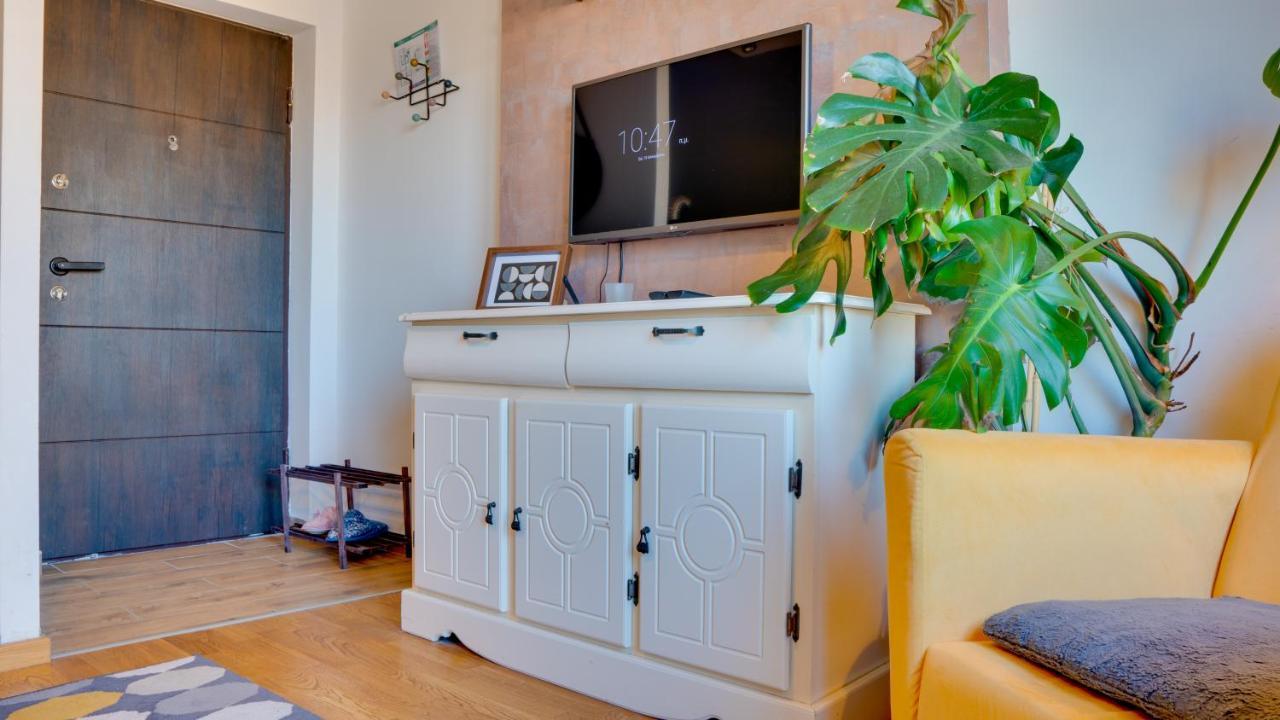 Spa Apartment Yang - Hot Tub, Sauna, Spa Novi Sad Exterior foto