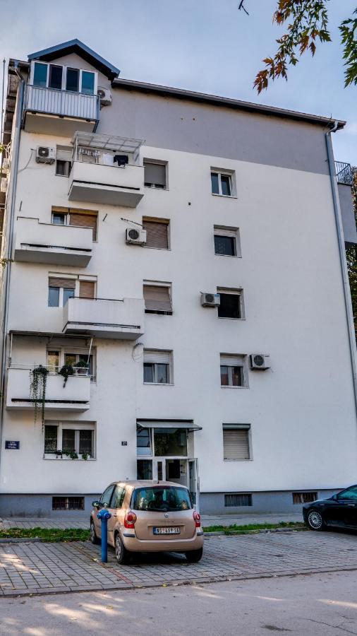 Spa Apartment Yang - Hot Tub, Sauna, Spa Novi Sad Exterior foto