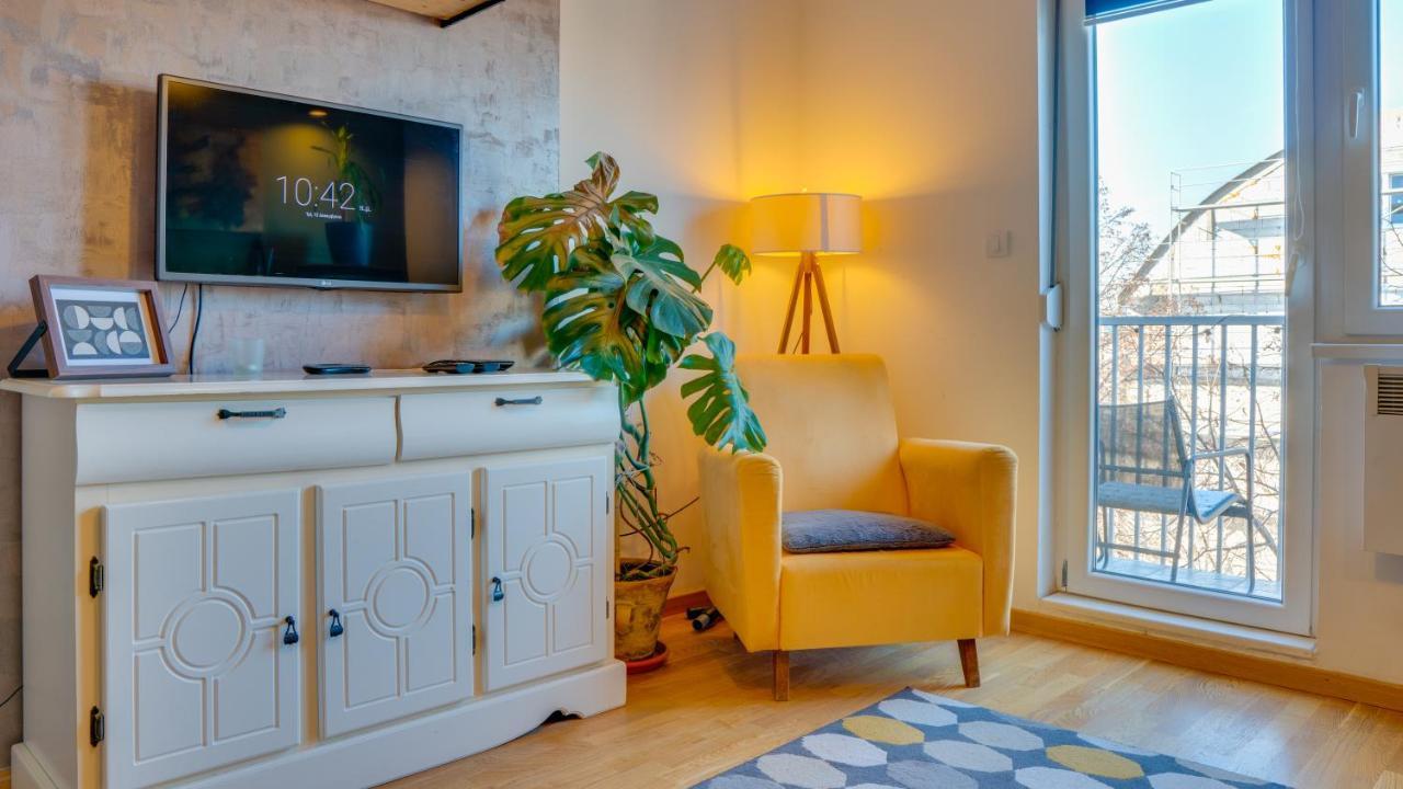 Spa Apartment Yang - Hot Tub, Sauna, Spa Novi Sad Exterior foto