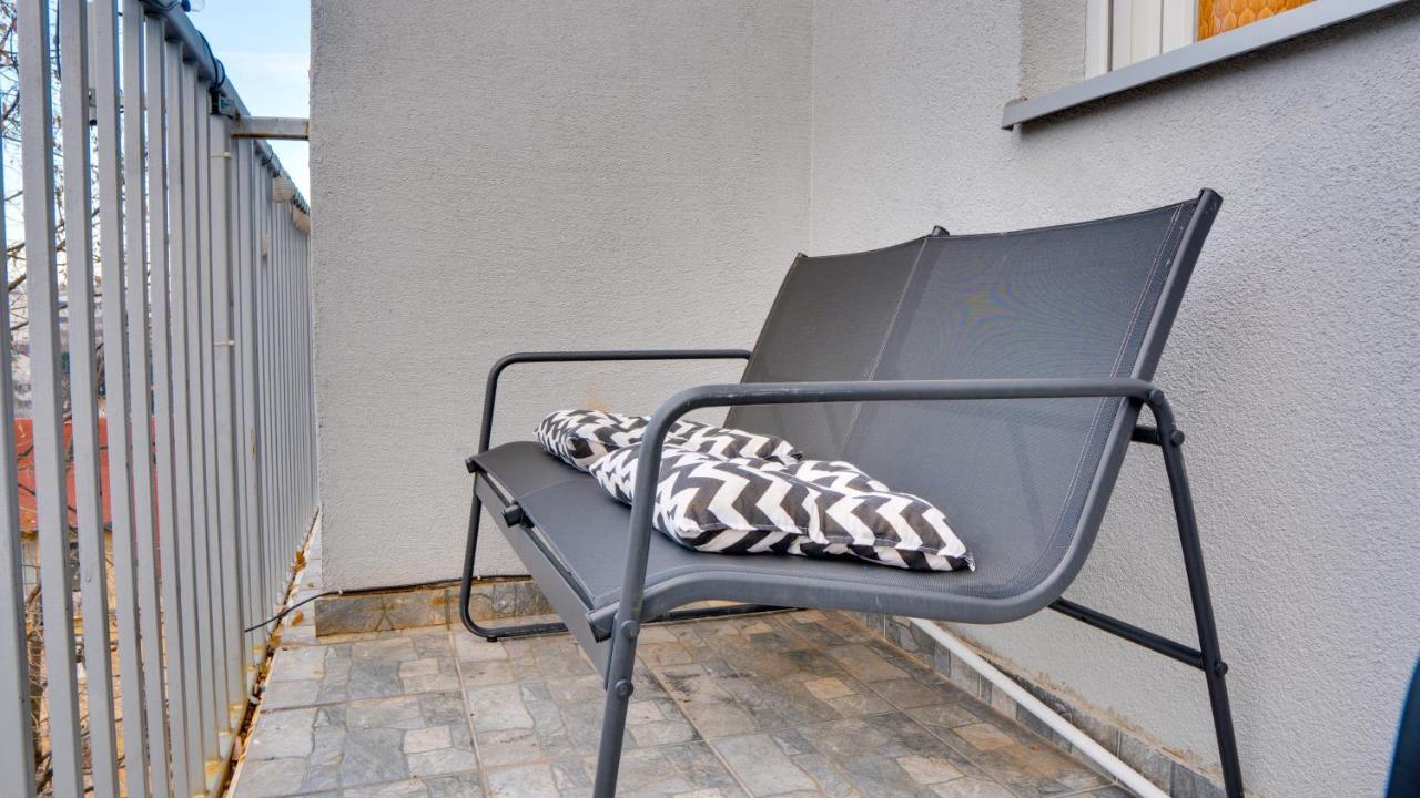 Spa Apartment Yang - Hot Tub, Sauna, Spa Novi Sad Exterior foto